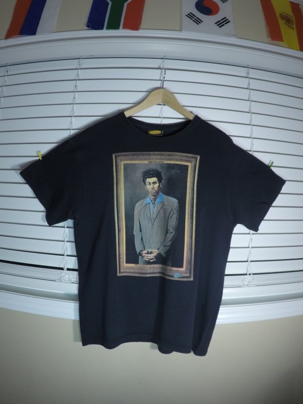 Seinfeld Kramer Portrait Ripple Junction Tee M